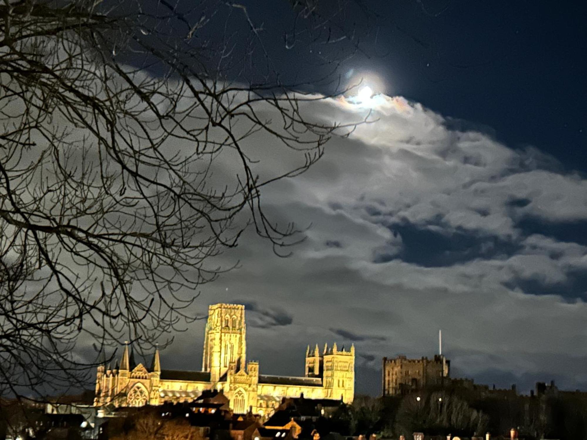 Отель Saint Leonard'S Durham City Экстерьер фото