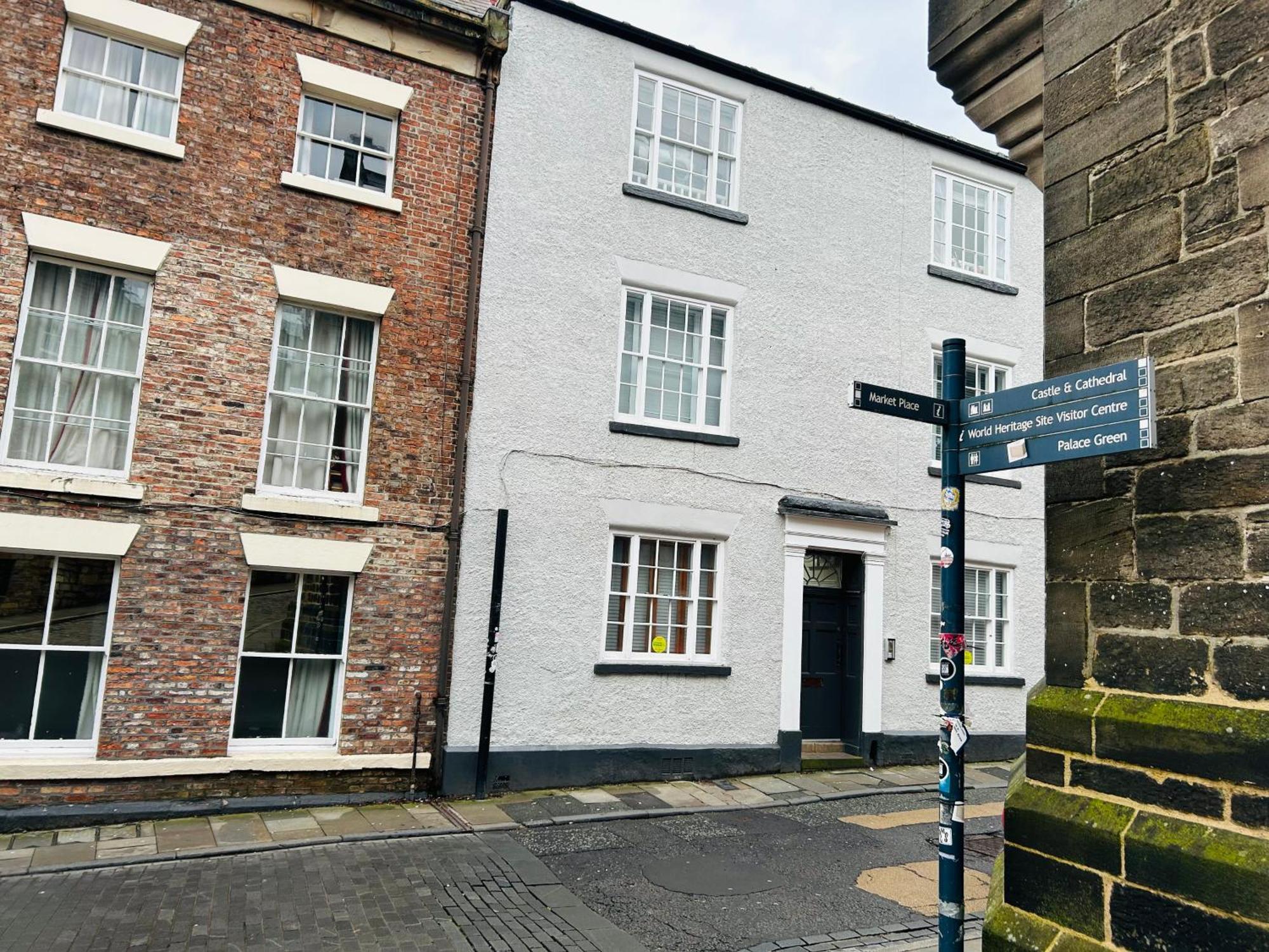 Отель Saint Leonard'S Durham City Экстерьер фото